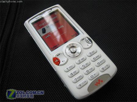 se w810